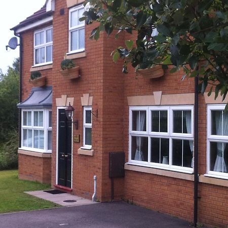 Arden Guest House B&B - Nec Birmingham - Birmingham Airport Bickenhill Exteriör bild