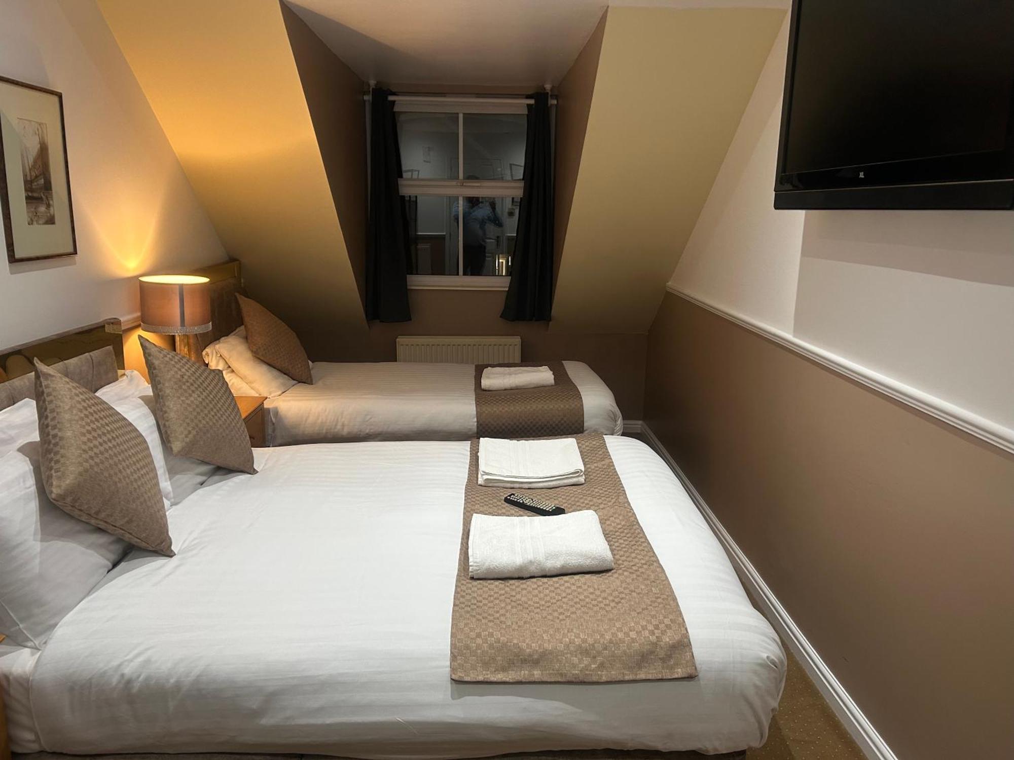 Arden Guest House B&B - Nec Birmingham - Birmingham Airport Bickenhill Exteriör bild