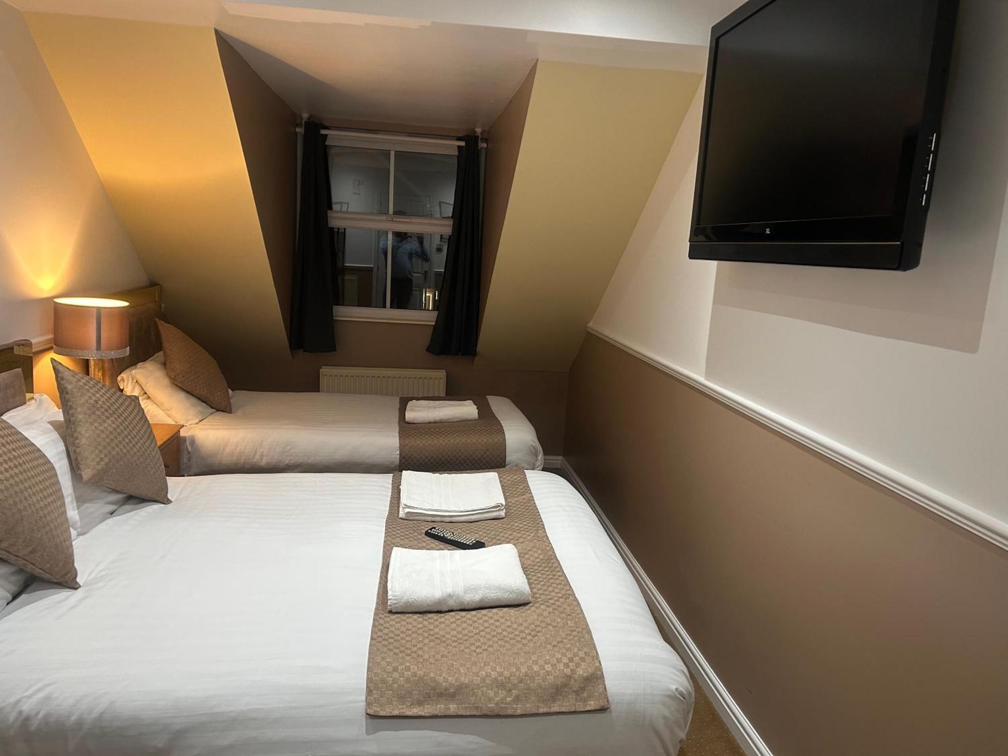 Arden Guest House B&B - Nec Birmingham - Birmingham Airport Bickenhill Exteriör bild