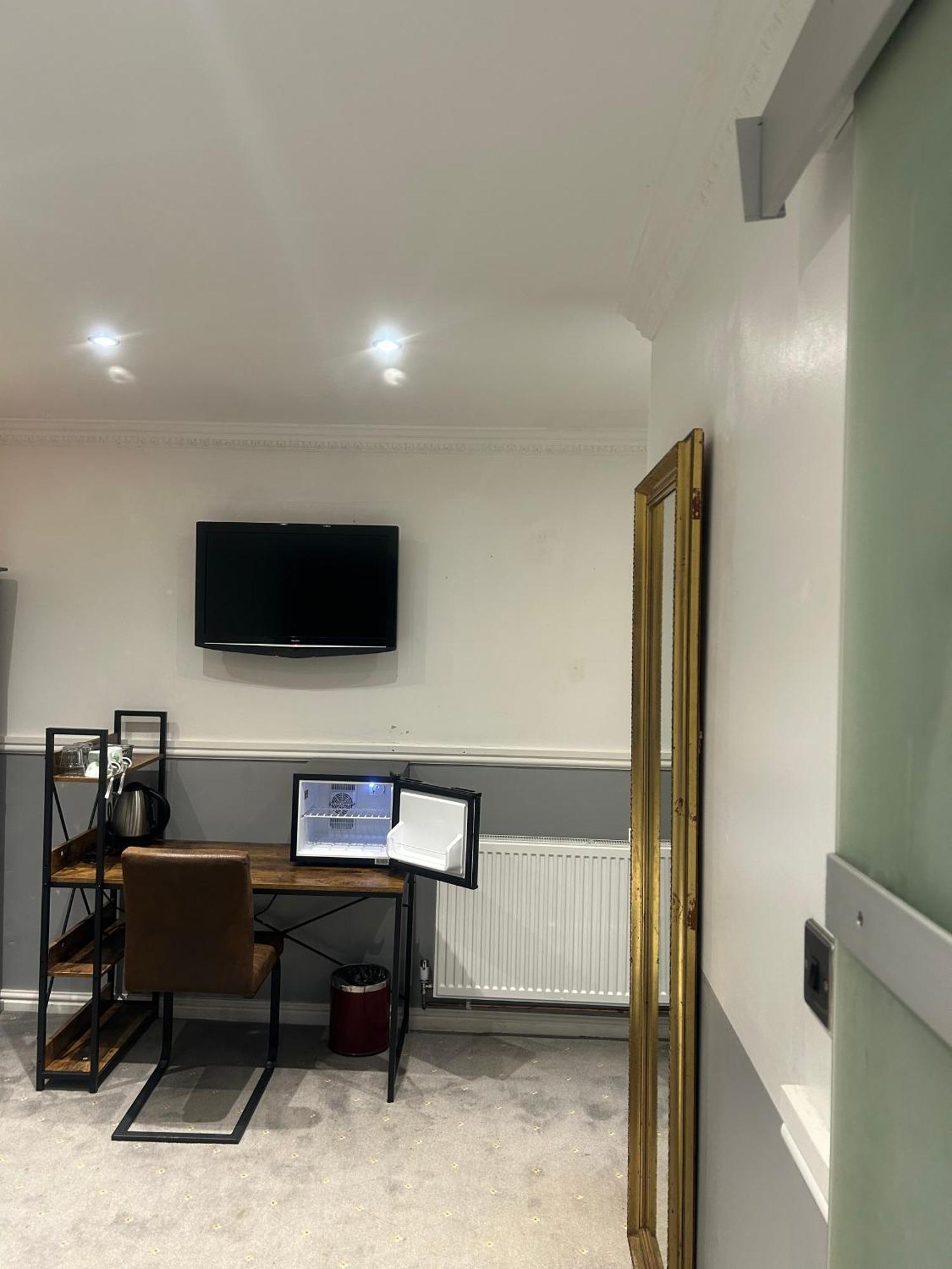 Arden Guest House B&B - Nec Birmingham - Birmingham Airport Bickenhill Exteriör bild
