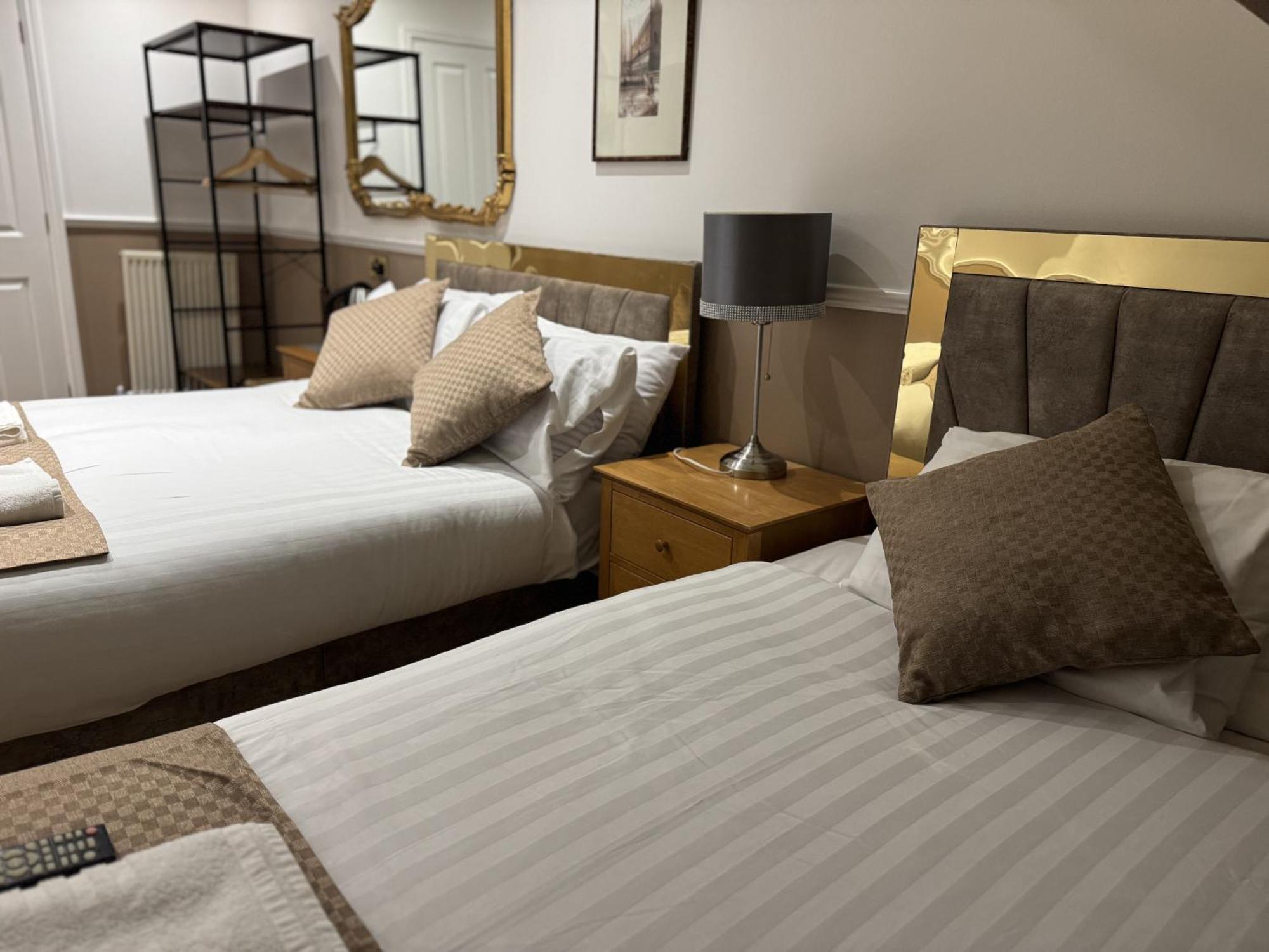 Arden Guest House B&B - Nec Birmingham - Birmingham Airport Bickenhill Exteriör bild