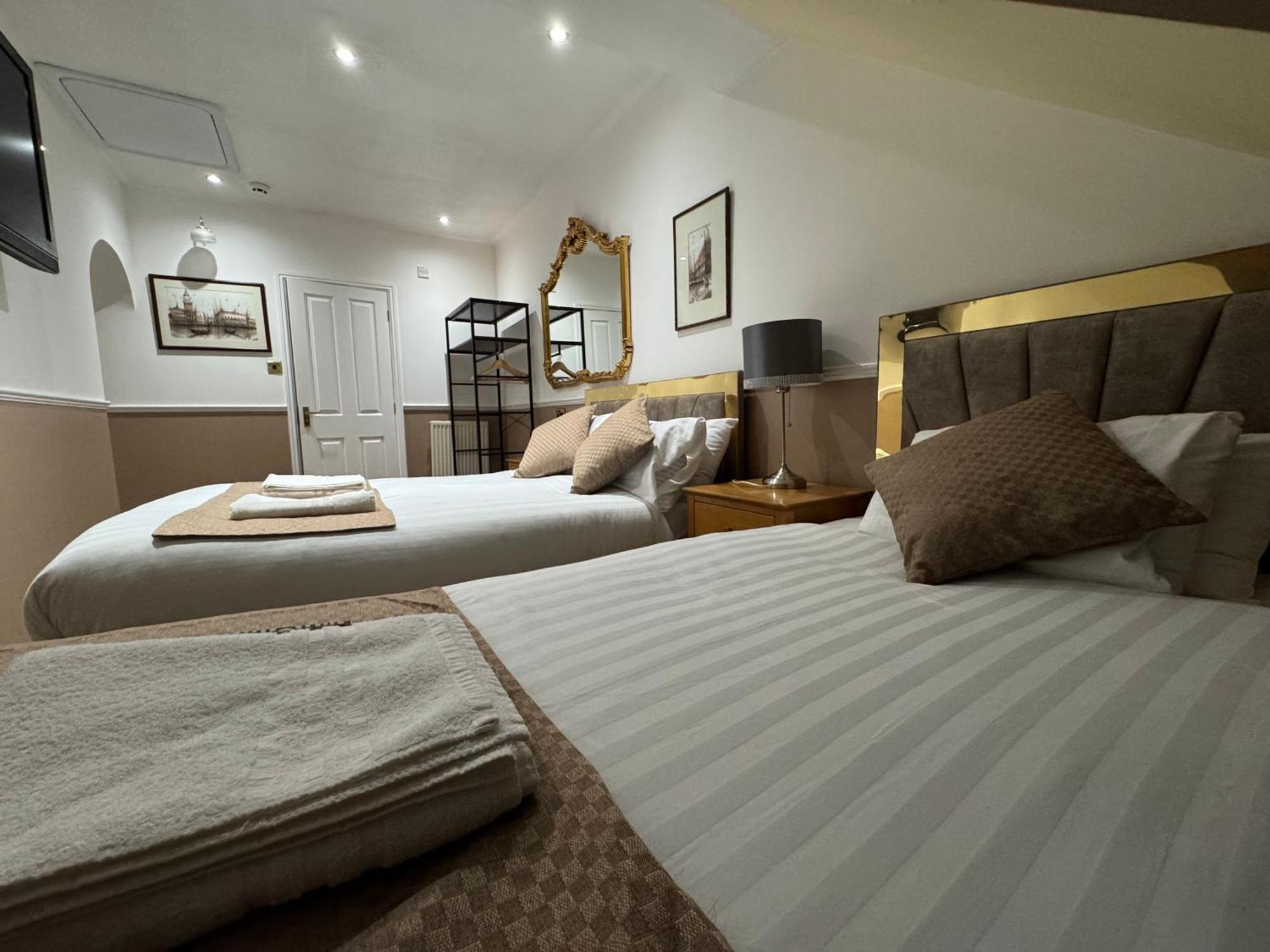 Arden Guest House B&B - Nec Birmingham - Birmingham Airport Bickenhill Exteriör bild